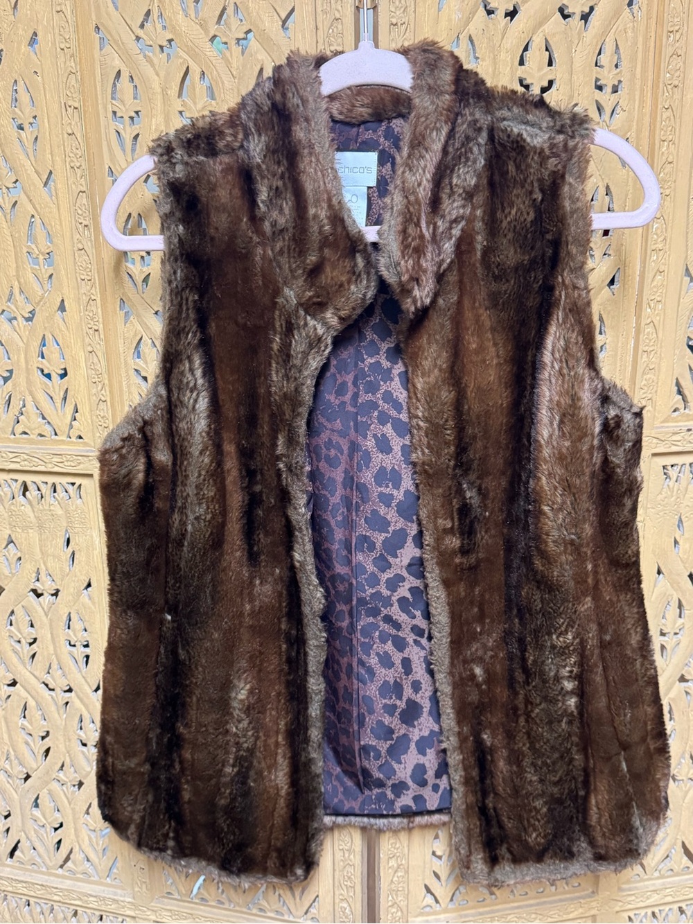 Chico's Brown Faux Fur Vest with Leopard Print Lining Cozy Luxe Versatile Layer